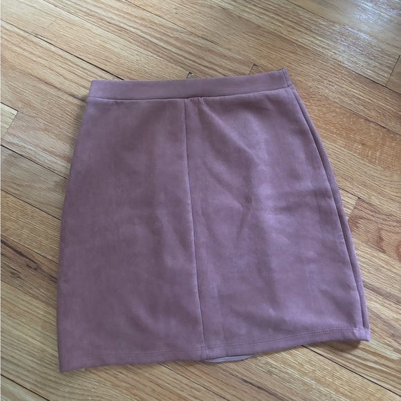 Charlotte Russe Suede Mini Skirt - Picture 2 of 3